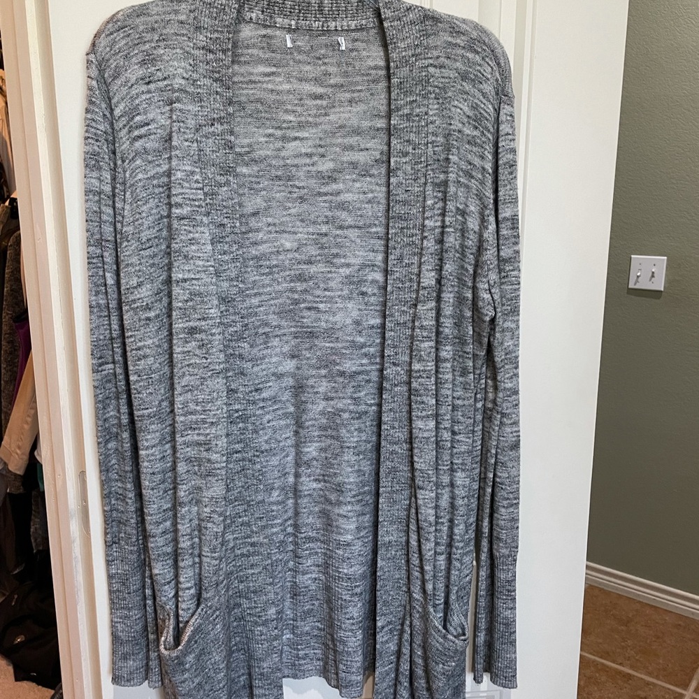 Cardigan sweater